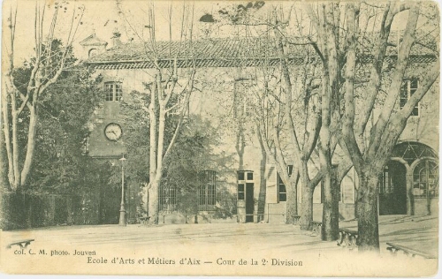 Ecole d'Arts et Métiers d'Aix - Cour de la 2° division