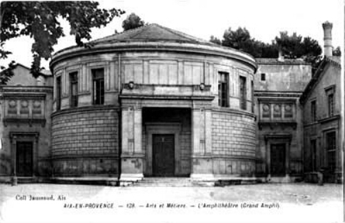 Aix-en-Provence - 128 - Arts et Métiers - L'Amphithéâtre (Grand Amphi) Aix-en-Provence - 128 - Arts et Métiers - L'Amphithéâtre (Grand Amphi)
