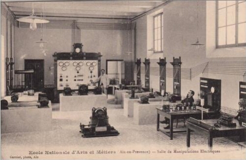 Ecole Nationale d'Arts et Métiers (Aix-en-Provence) - Salle de Manipulations Eléctriques Ecole Nationale d'Arts et Métiers (Aix-en-Provence) - Salle de Manipulations Eléctriques