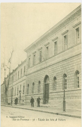 Ecole Nationale d'Arts et Métiers d'Aix-en-Provence Façade des Arts et Métiers Ecole Nationale d'Arts et Métiers d'Aix-en-Provence Façade des Arts et Métiers